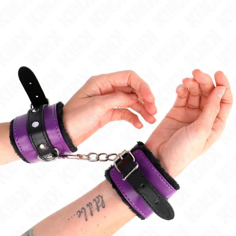 Plüsch-Handschellen – Lila/Schwarz – verstellbar – 17–29 cm × 6 cm